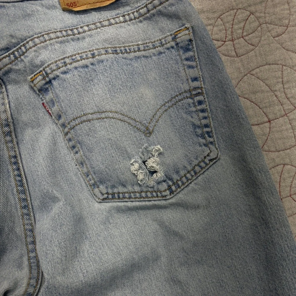 Levi's 505 Straight Leg Light Wash VTG 90s USA Made / Men's 38x32